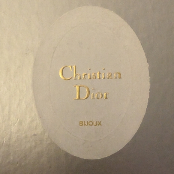 Vintage Dior Bijoux Necklace with original box - Picture 7 of 12